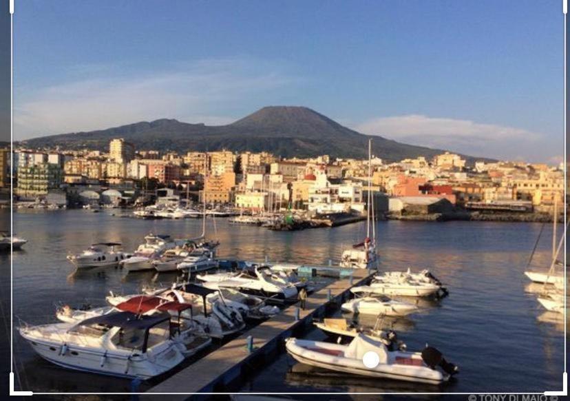 La Via Del Mare Bed & Breakfast Torre del Greco Dış mekan fotoğraf